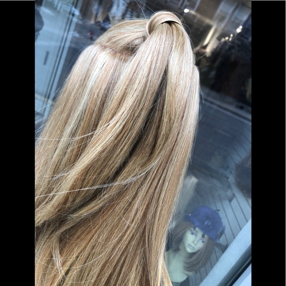 Blonde mix Ponytail Wig Lacefront realistic Look - Picture 5 of 9